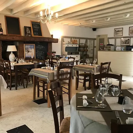 Hotel Logis & Restaurant 