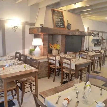 호텔 Logis & Restaurant 