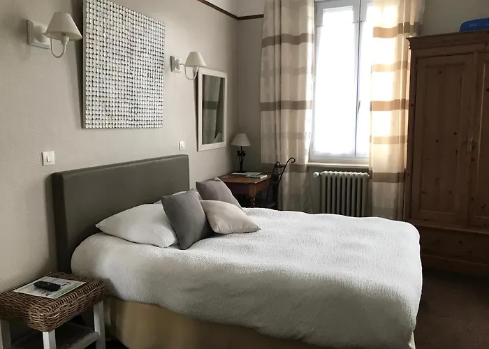 Hotel Logis Au Gré Du Vent 2*