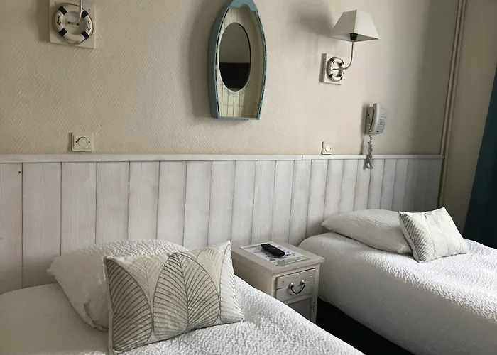 Hotel Logis Au Gré Du Vent 2*